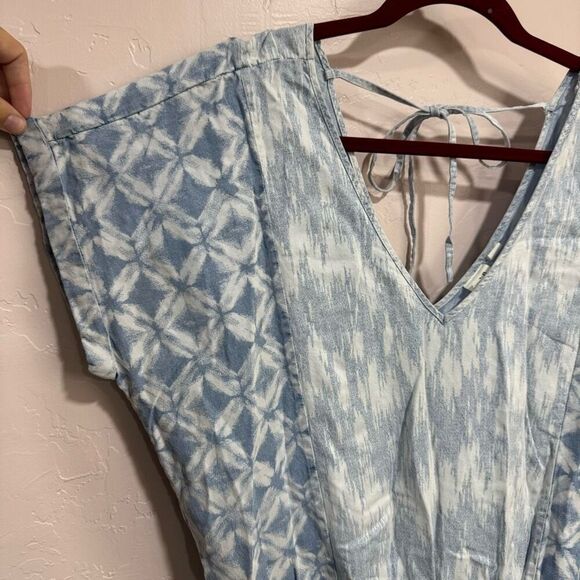 Gap Tencel Vneck mix pattern romper - Picture 2 of 6